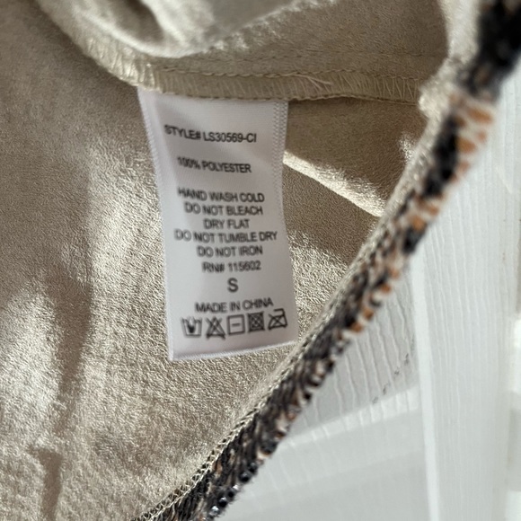 Snake skin print mini skirt - Picture 4 of 4